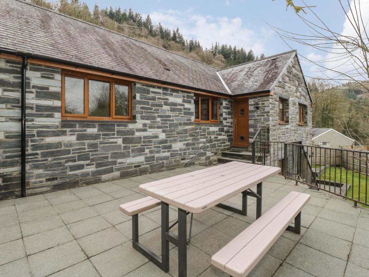 Bryn Elsi Villa เบเทส-อี-คอย ภายนอก รูปภาพ